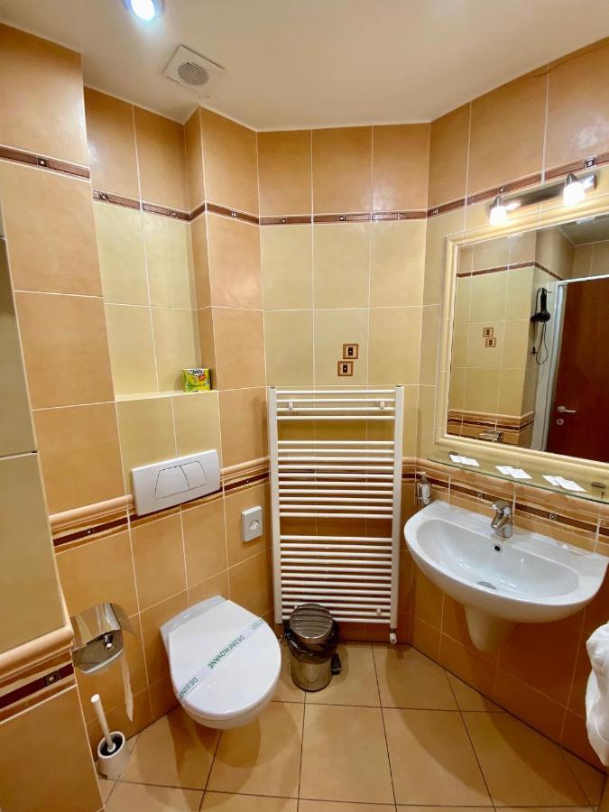 Penzion Le Monde Otel Bardejov Dış mekan fotoğraf