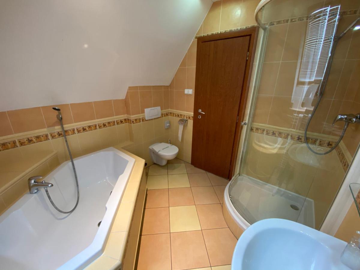 Penzion Le Monde Otel Bardejov Dış mekan fotoğraf